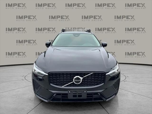 2024 Volvo XC60 B5 Core Dark Theme