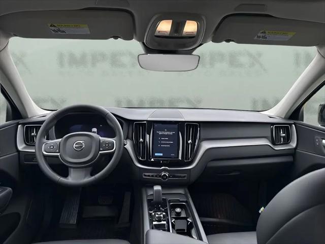 2024 Volvo XC60 B5 Core Dark Theme