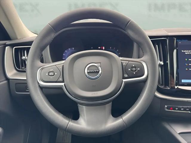 2024 Volvo XC60 B5 Core Dark Theme