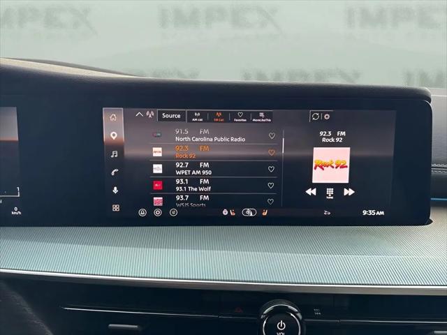 2025 Nissan Murano SL
