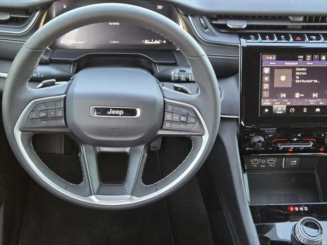 2025 Jeep Grand Cherokee L Altitude 4x2