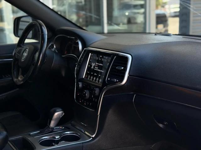 2018 Jeep Grand Cherokee Limited 4x2