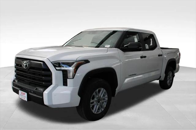 2026 Toyota Tundra SR5 CrewMax 5.5' Bed