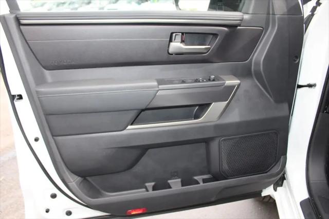 2026 Toyota Tundra SR5 CrewMax 5.5' Bed