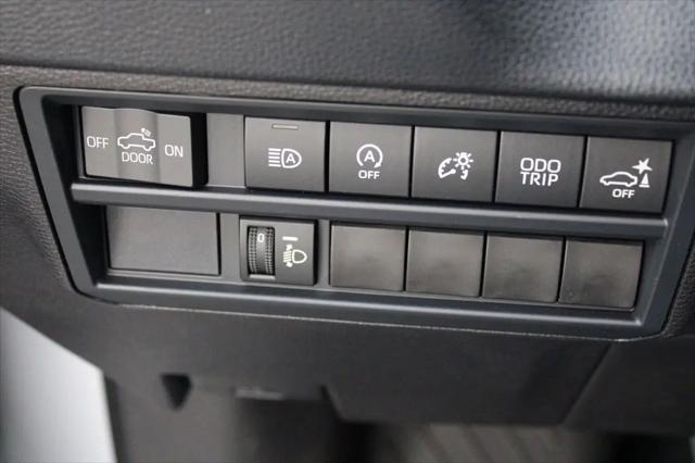 2026 Toyota Tundra SR5 CrewMax 5.5' Bed