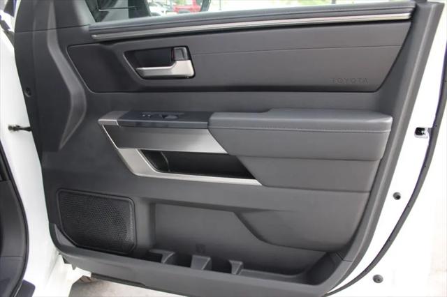 2026 Toyota Tundra SR5 CrewMax 5.5' Bed