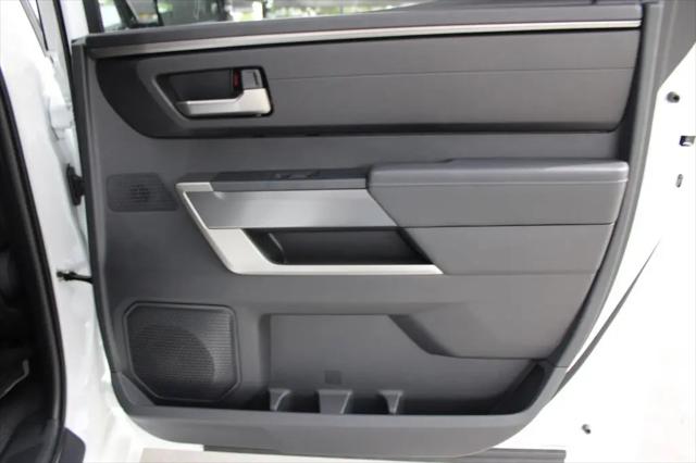 2026 Toyota Tundra SR5 CrewMax 5.5' Bed
