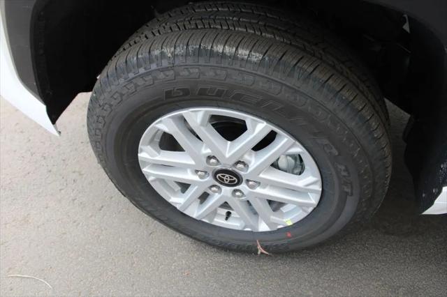 2026 Toyota Tundra SR5 CrewMax 5.5' Bed