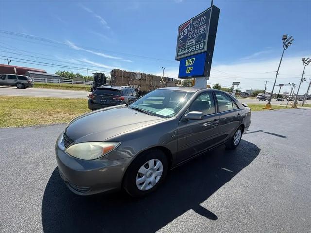 2004 Toyota Camry LE