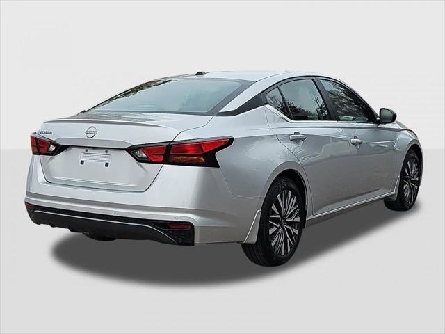 2026 Nissan Altima SV FWD