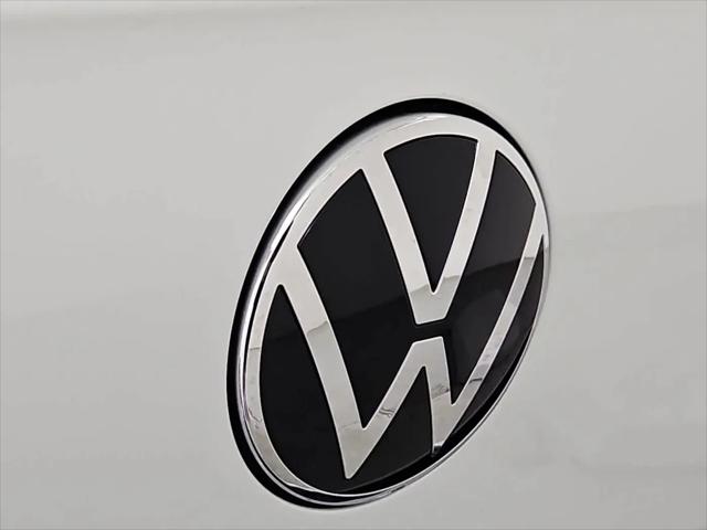 2026 Volkswagen Golf GTI Autobahn