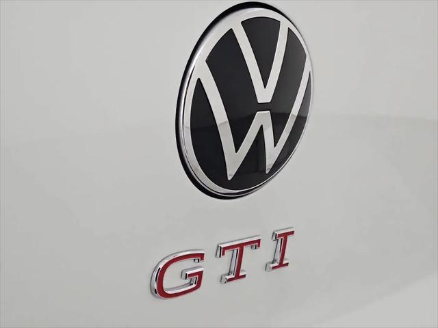 2026 Volkswagen Golf GTI Autobahn