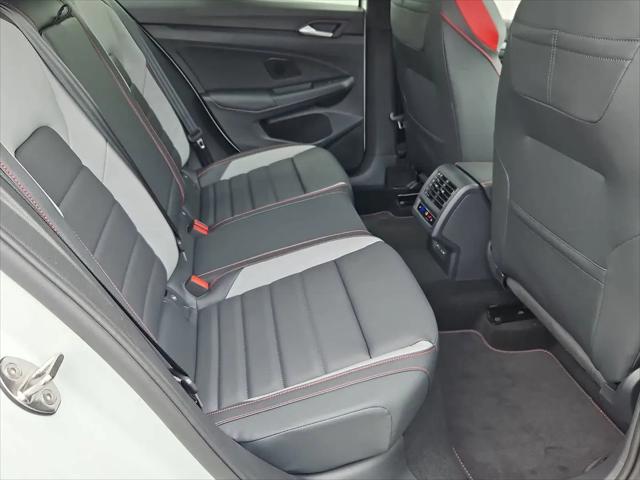 2026 Volkswagen Golf GTI Autobahn