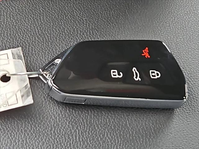 2026 Volkswagen Golf GTI Autobahn