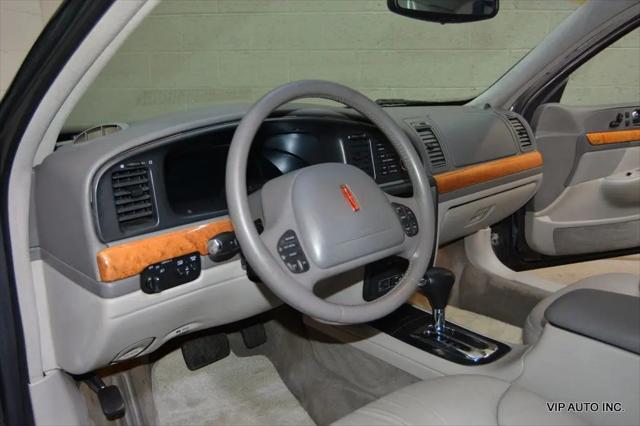 1998 Lincoln Continental Standard