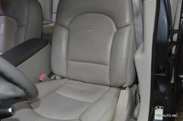 1998 Lincoln Continental Standard