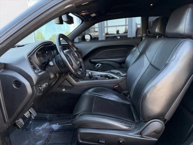 2016 Dodge Challenger R/T Plus