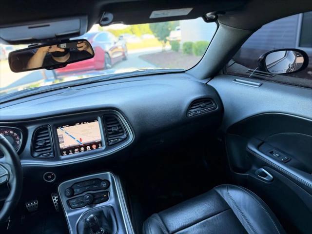 2016 Dodge Challenger R/T Plus