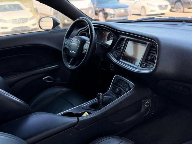 2016 Dodge Challenger R/T Plus