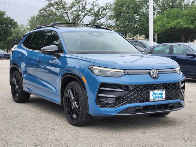 2025 Volkswagen Tiguan 2.0T SE R-Line Black