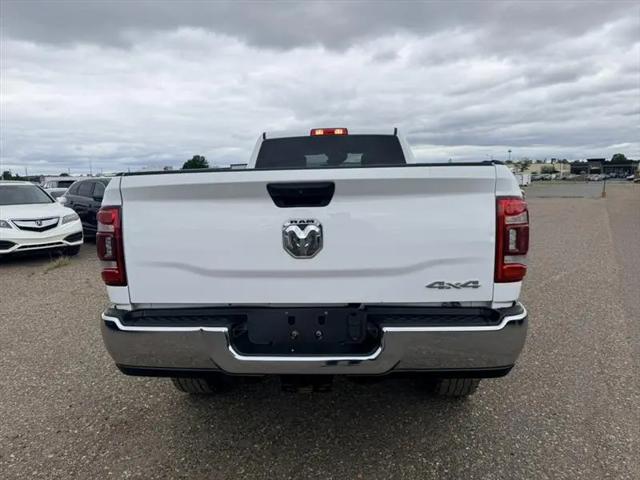 2019 Ram 2500 Tradesman Crew Cab 4x4 8' Box