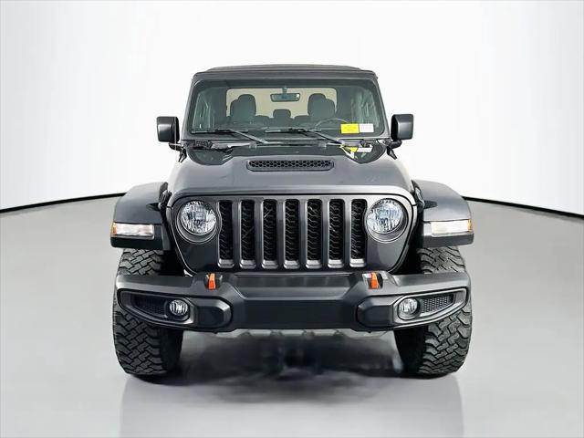 2022 Jeep Gladiator Sport