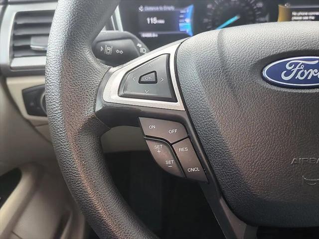 2020 Ford Fusion SE