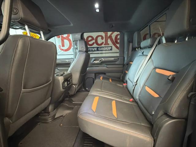 2024 GMC Sierra 2500HD 4WD Crew Cab Standard Bed AT4