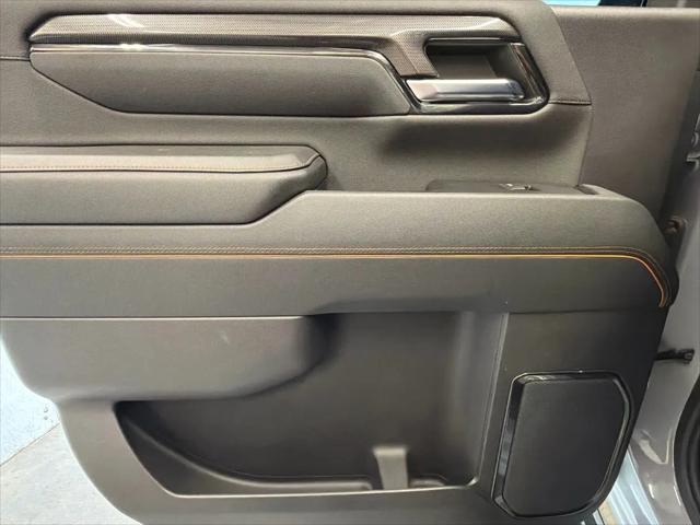 2024 GMC Sierra 2500HD 4WD Crew Cab Standard Bed AT4