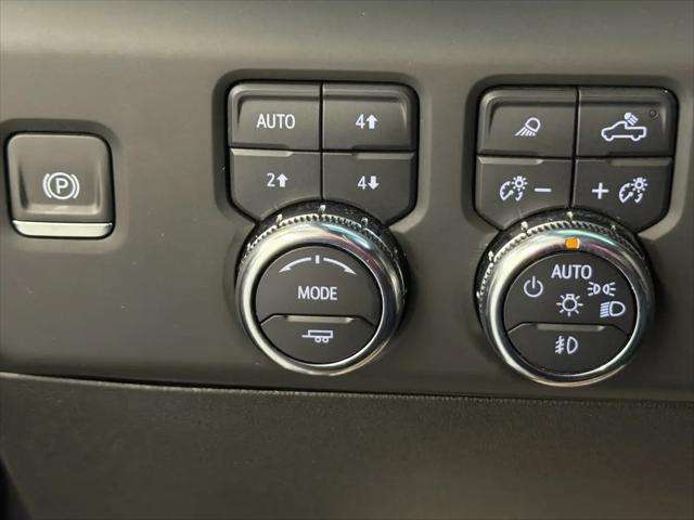 2024 GMC Sierra 2500HD 4WD Crew Cab Standard Bed AT4