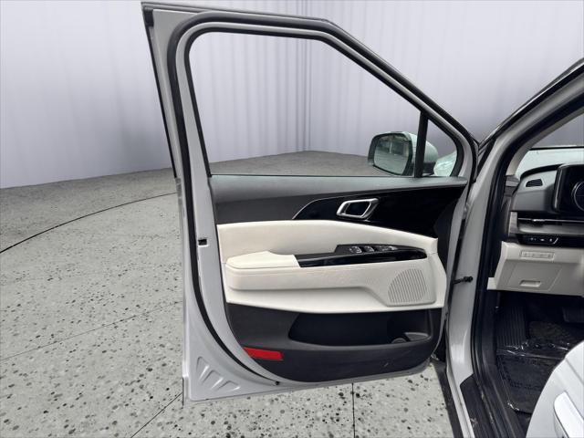 2024 Kia Carnival MPV EX