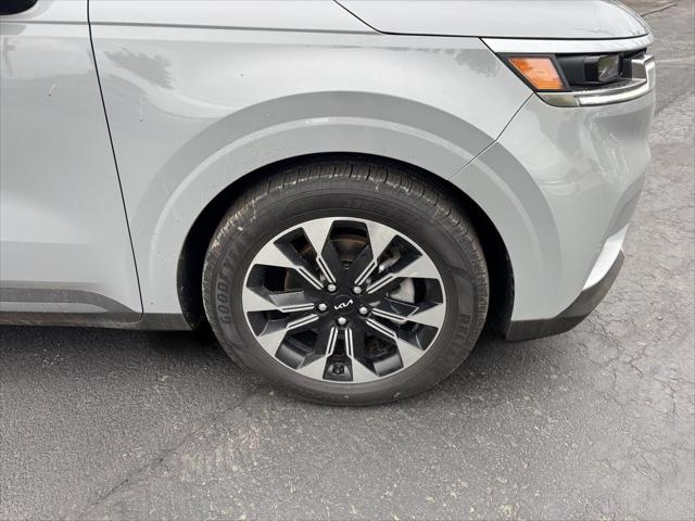2024 Kia Carnival MPV EX