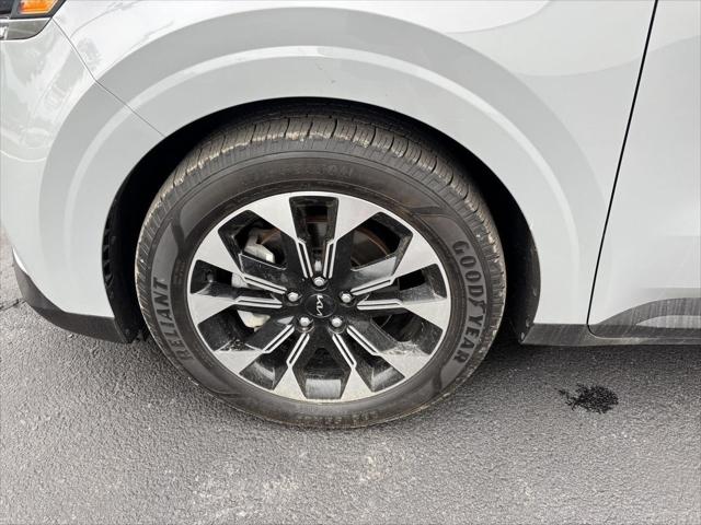 2024 Kia Carnival MPV EX