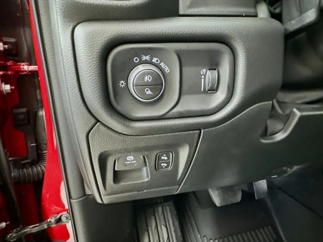 2026 Ram 1500 Big Horn Crew Cab 4x2 57 Box