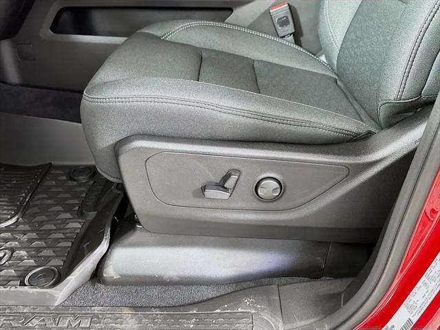 2026 Ram 1500 Big Horn Crew Cab 4x2 57 Box