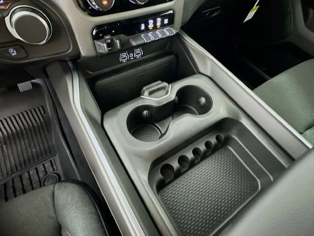 2026 Ram 1500 Big Horn Crew Cab 4x2 57 Box