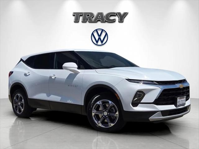 2025 Chevrolet Blazer AWD 2LT