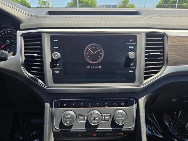 2021 Volkswagen Atlas 3.6L V6 SE w/Technology