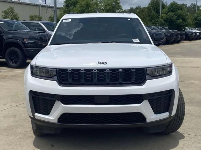 2026 Jeep Grand Cherokee L Altitude 4x2