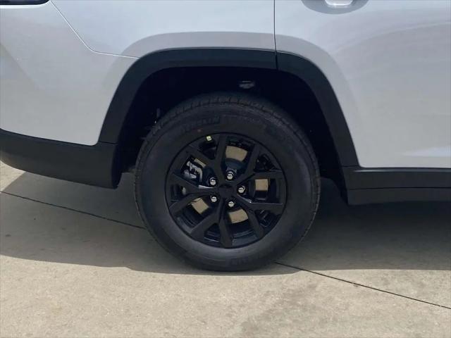 2026 Jeep Grand Cherokee L Altitude 4x2