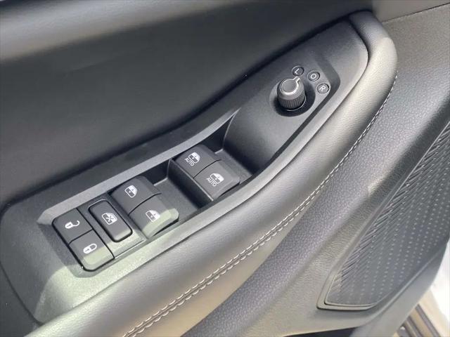 2026 Jeep Grand Cherokee L Altitude 4x2