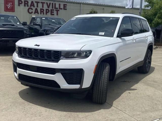2026 Jeep Grand Cherokee L Altitude 4x2