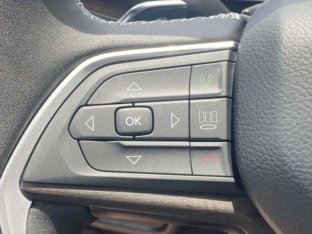 2026 Jeep Grand Cherokee L Altitude 4x2