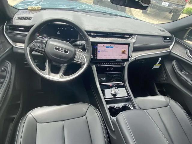 2026 Jeep Grand Cherokee Limited 4x2