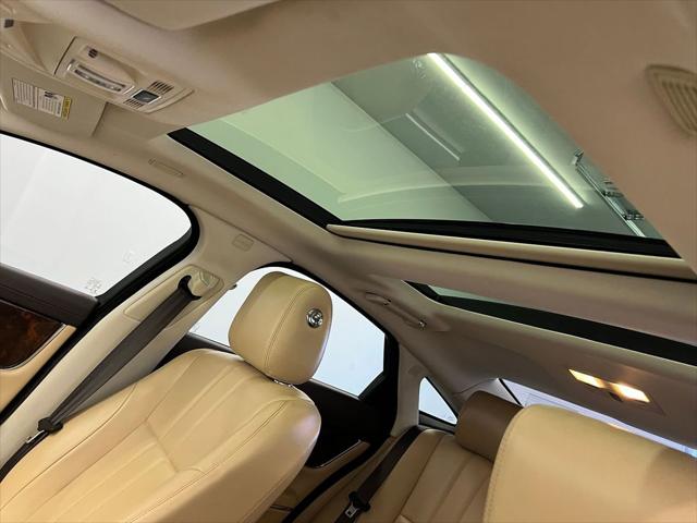 2014 Jaguar XJ Base w/ AWD