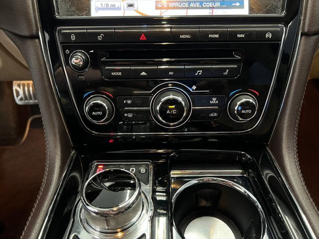 2014 Jaguar XJ Base w/ AWD
