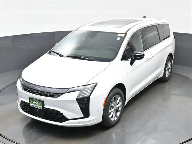 2027 Chrysler Pacifica Select
