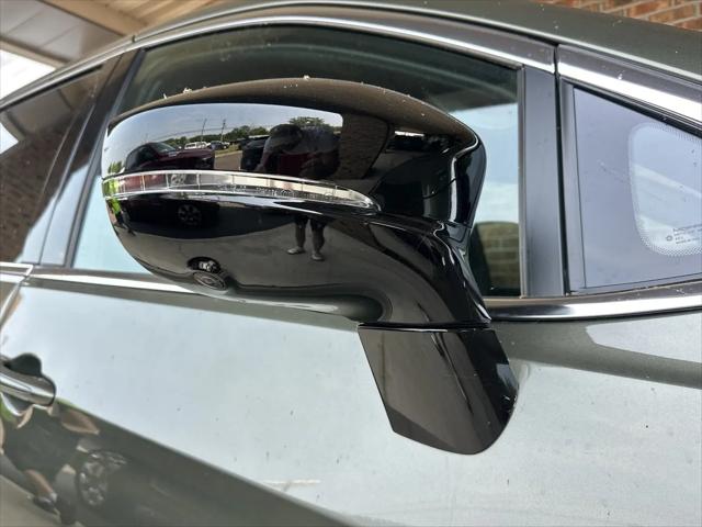 2027 Chrysler Pacifica Select AWD