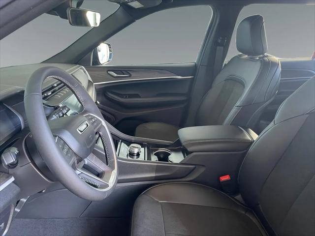 2026 Jeep Grand Cherokee L Altitude 4x2