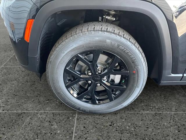 2026 Jeep Grand Cherokee L Altitude 4x2
